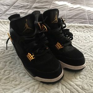 Nike Jordan 4 Royalty shoes